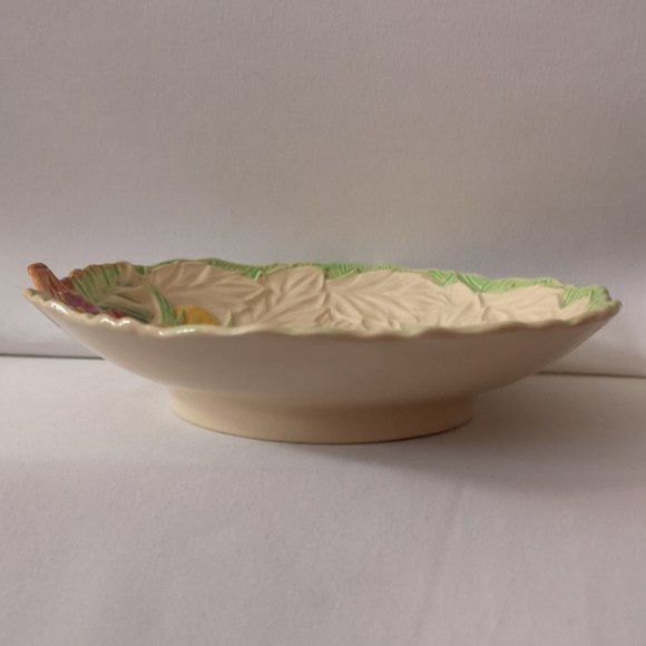 Vintage Wade Heath Trinket/Display Shallow Bowl, Textured Floral and Leaves - Picture 2 of 4